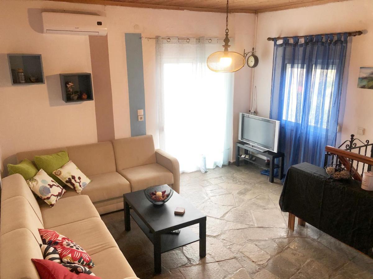 Seaside Villa Nea Poteidaia Esterno foto