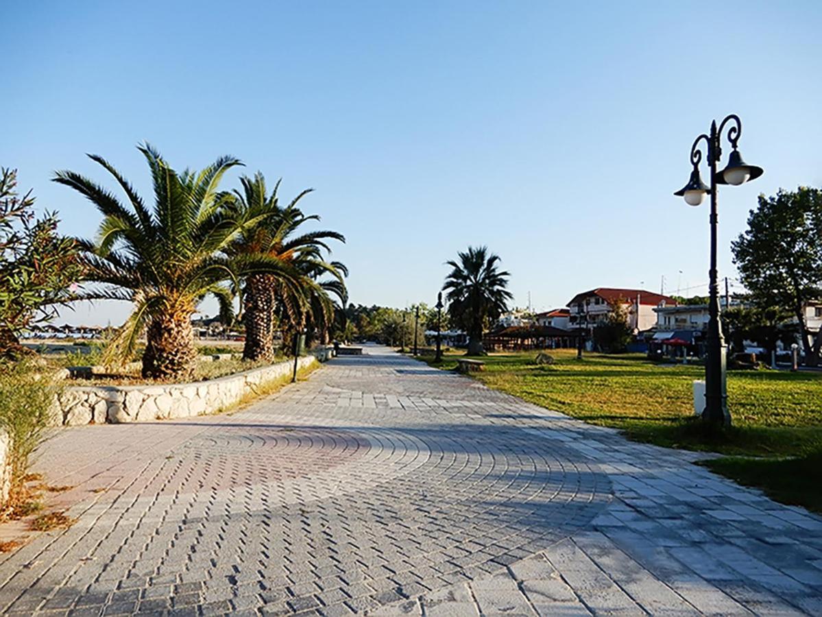 Seaside Villa Nea Poteidaia Esterno foto